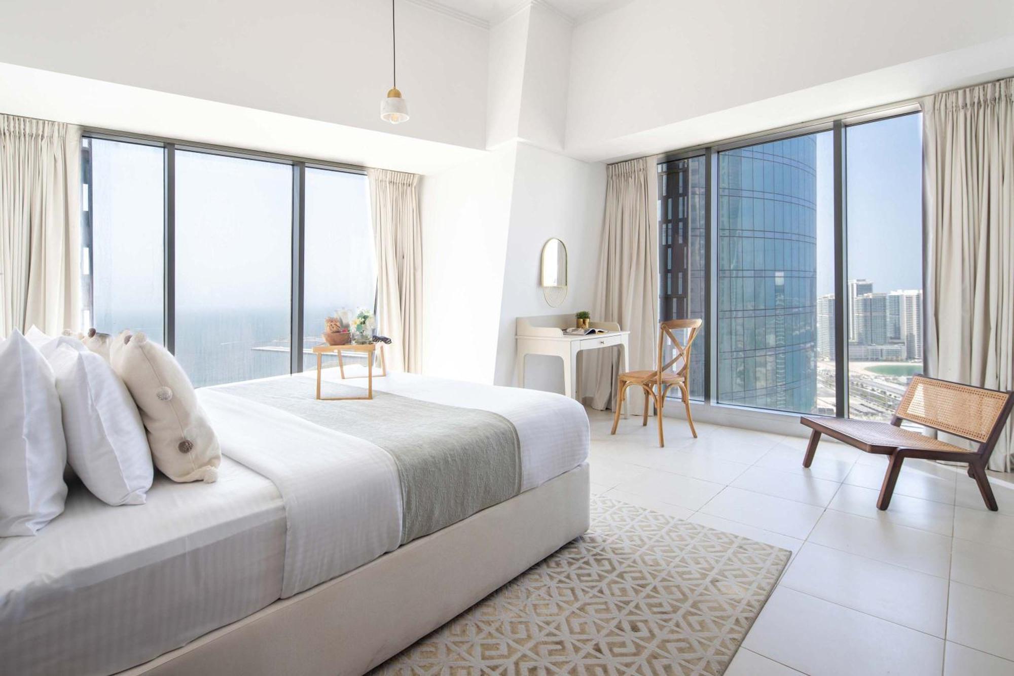 Apartment Frank Porter - Cayan Tower